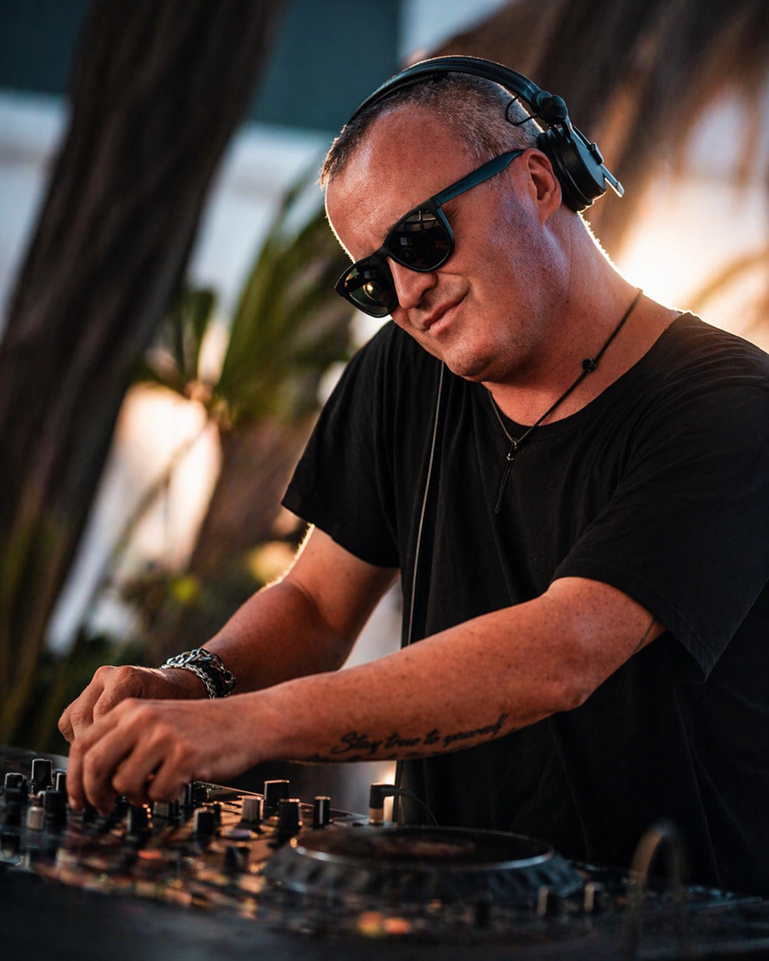 DJ — Dancers performer, Performance Lab Ibiza